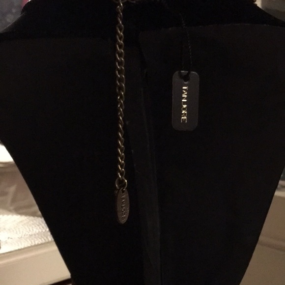 NWT Tanjore Statement Necklace Tribal Coins Leaves - Picture 5 of 5